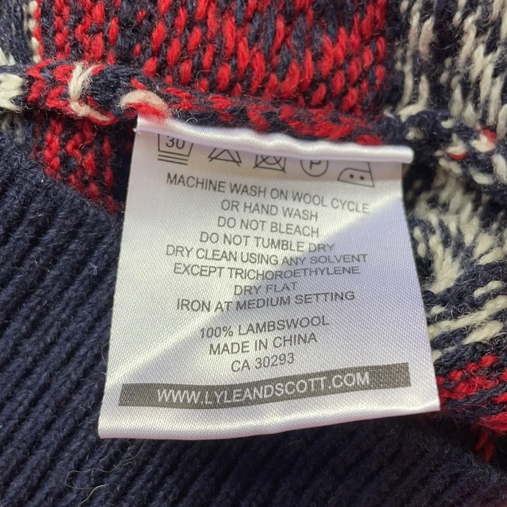 Lyle & Scott sweater 100% lambs wool fair isle elbow pads